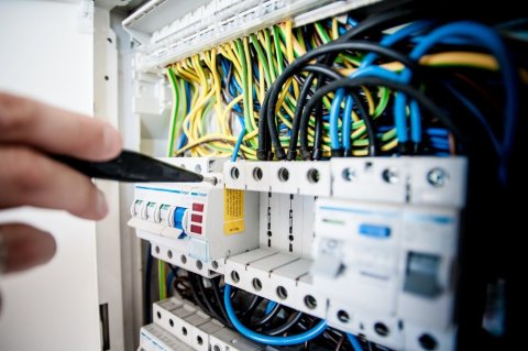 Contrôle d'une installation électrique pour particulier à Belfort  CONNECT INSIDE